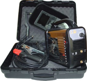 Инвертор сварочный FOXWELD MASTER 180 (5-180А/220V); с вент.; d 1,6-4мм; 5кг в кейсе и комп.